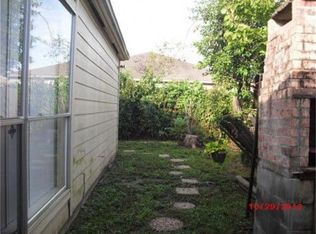 9218 Keegans Wood Dr, Houston, TX 77083