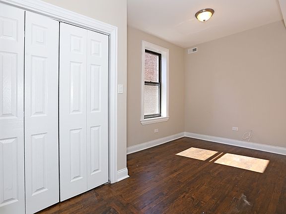 2nd image of 2019 N Hoyne Ave #Unt