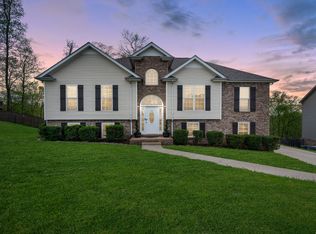 526 Winding Bluff Way, Clarksville, TN 37040