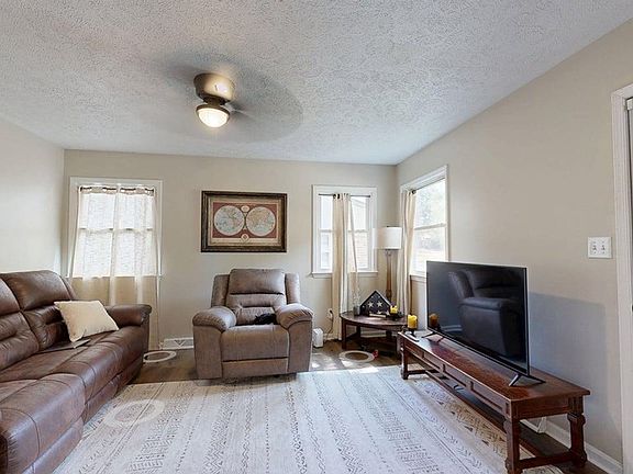 5th image of 505 Cedarbrook Dr