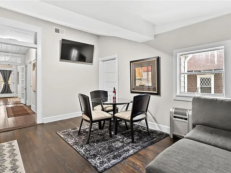 867 Beecher St SW — Photo 31