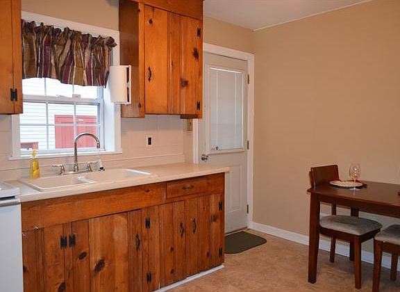 Solid Wood Kitchen Cabinets