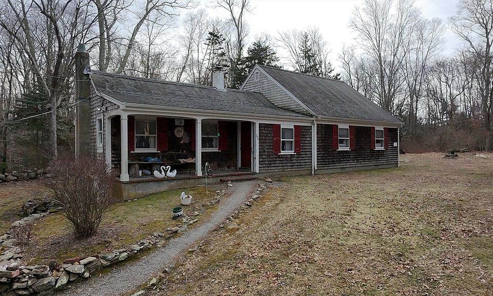 1st image of 250 Main Rd