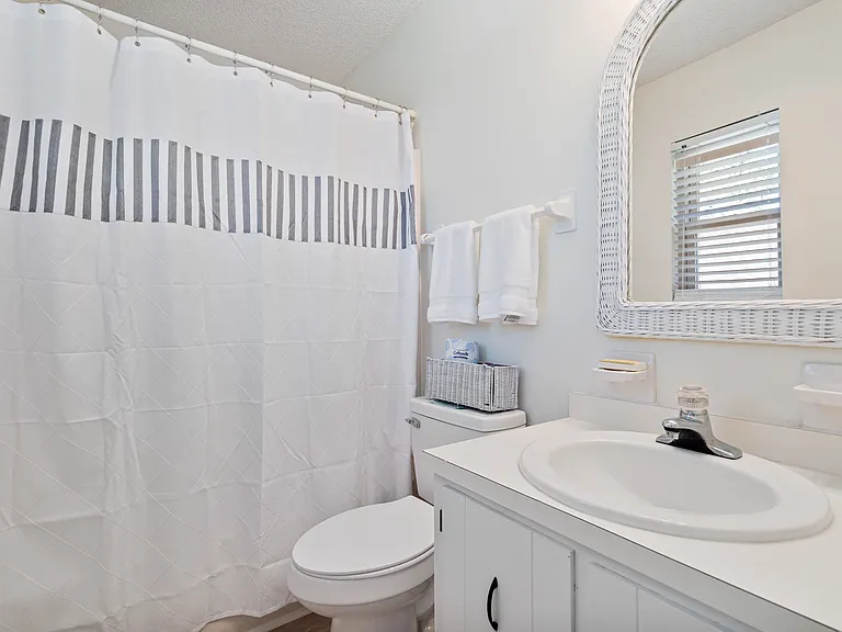 131 Audubon St — Photo 5