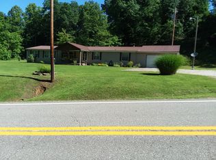 15917 Sandhill Rd, Letart, WV 25253