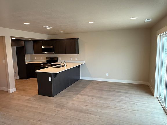 5th image of 277 N 850 W Lot 3