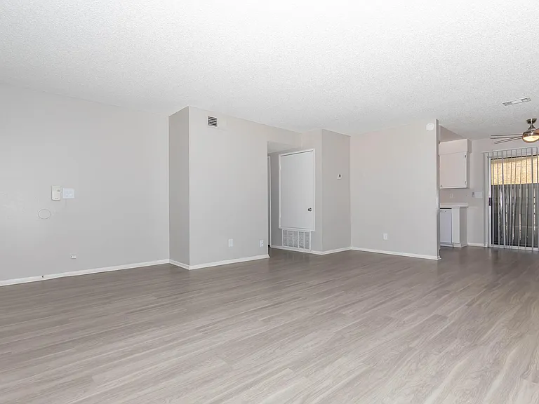 Sienna Heights — Photo 25