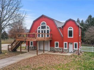 850 N Stillhouse Rd, Oak Grove, MO 64075