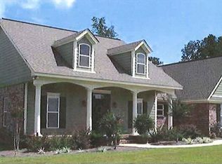 296 Killarney Rd, Winfield, WV 25213