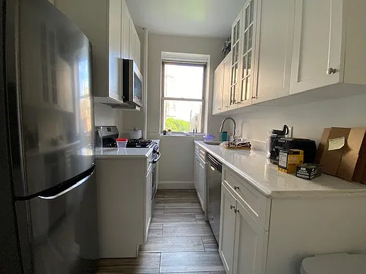 Rented by Yorgan Group, LLC | media 16