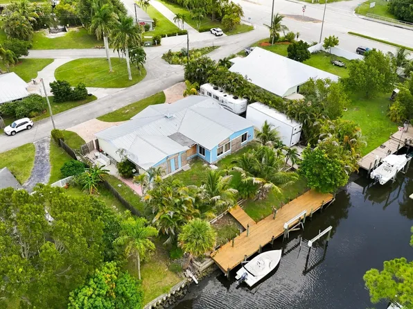 26 SW Cabana Point Circle, Stuart, FL 34994