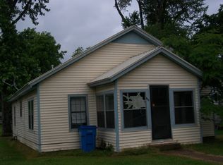 807 W 4th St, Corning, AR 72422