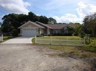 3571 Westwood Dr, Estero, FL 33928