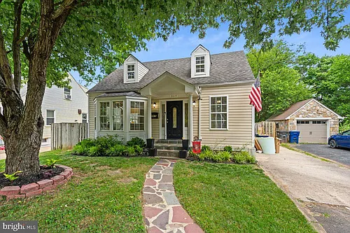 2819 Summerfield Rd Photo 1