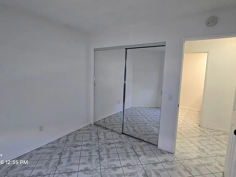 3243 E Avenue S1 — Photo 12