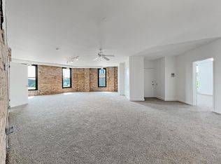 1537 W Division St #3, Chicago, IL 60642