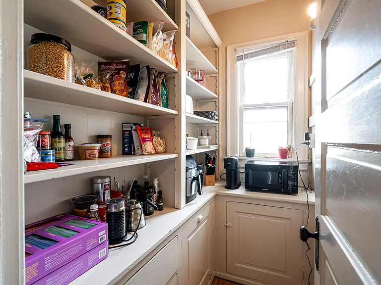 2556 S Brisbane Ave #2556 — Photo 8