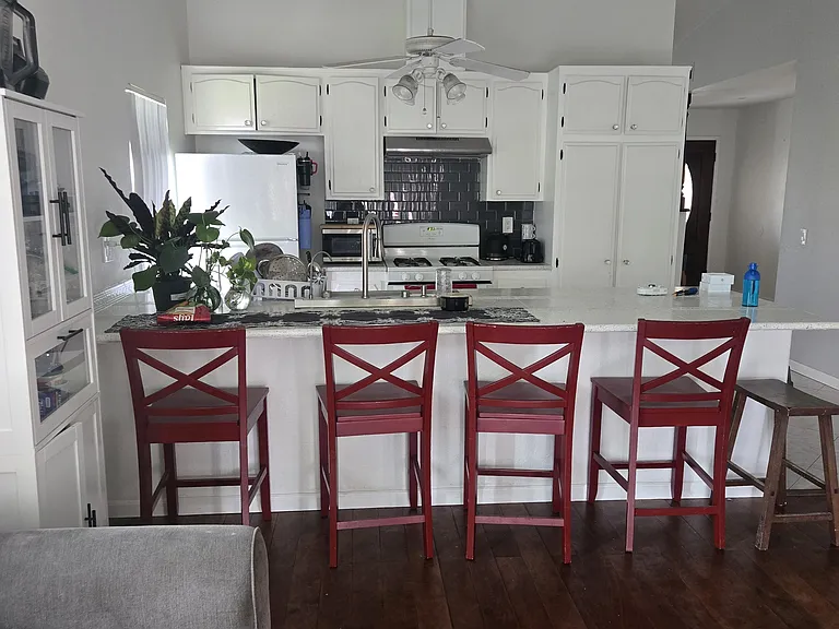 1916 E Brookside Dr #1 — Photo 7
