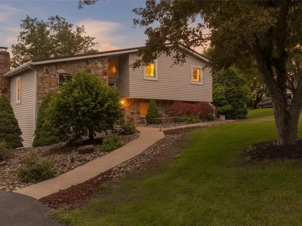 89 Fir St, Indiana, PA 15701