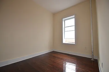 Rented by CITY SKYLINE REALTY INC