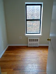 Sold by Manhattan Network Inc.