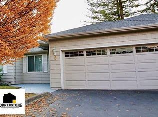 2398 Springbrook Rd APT 8, Medford, OR 97504