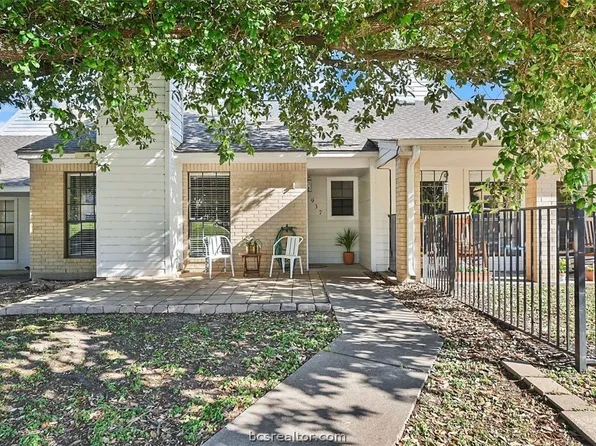 937 Spring Loop, College Station, TX 77840