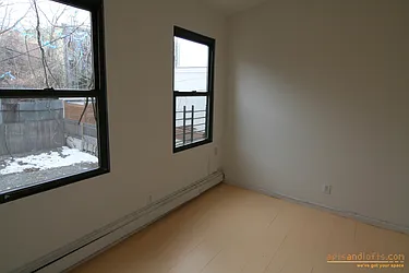Rented by aptsandlofts.com
