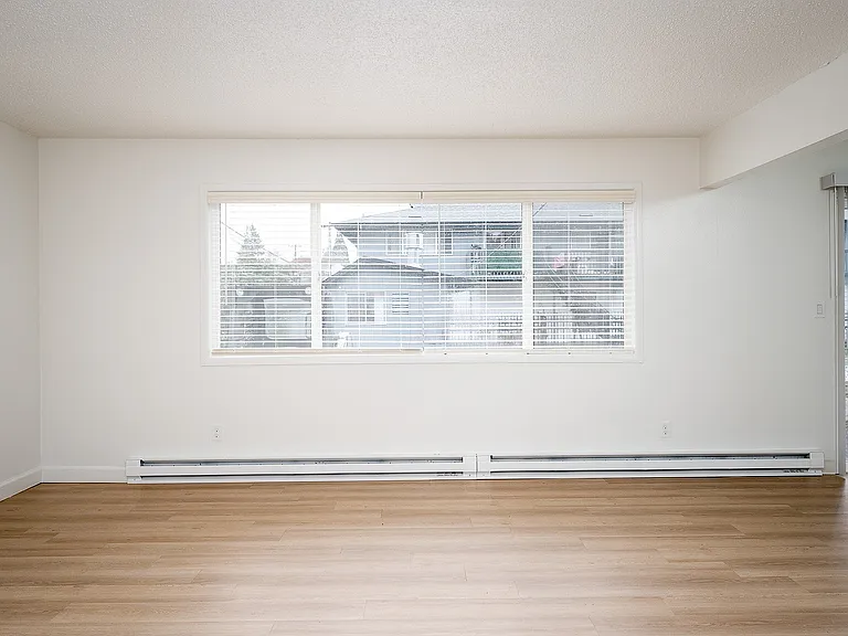 Forty9 Jamieson Apartments — Photo 26
