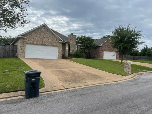 4002 Bittern Dr, College Station, TX 77845