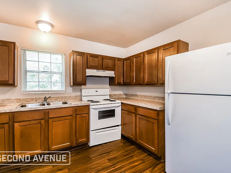 1123 De Paul Dr — Photo 5