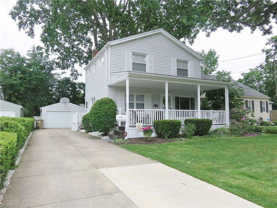 1st image of 2821 7th St