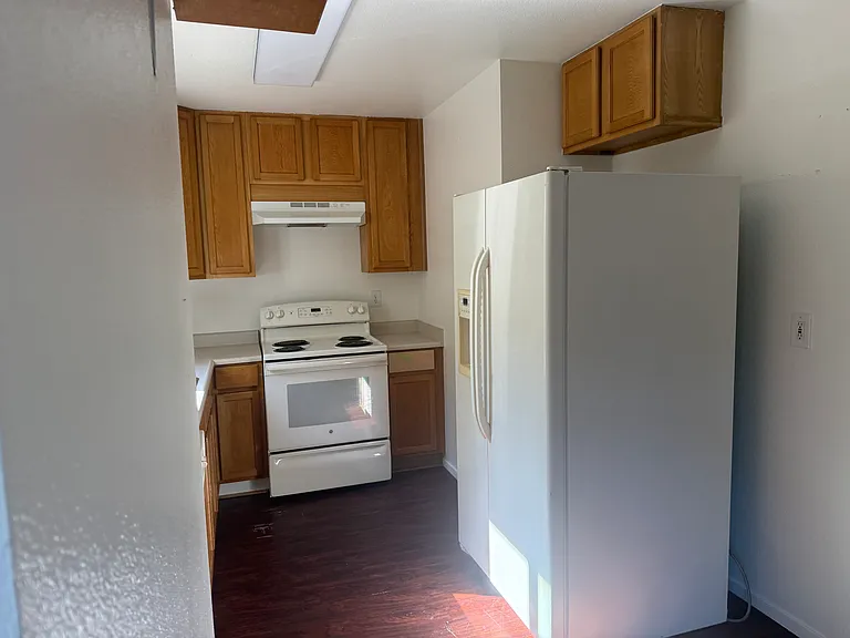 501B San Benito Ave #B — Photo 6