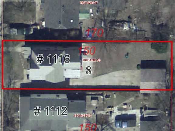 3rd image of 1116 N Douglas St