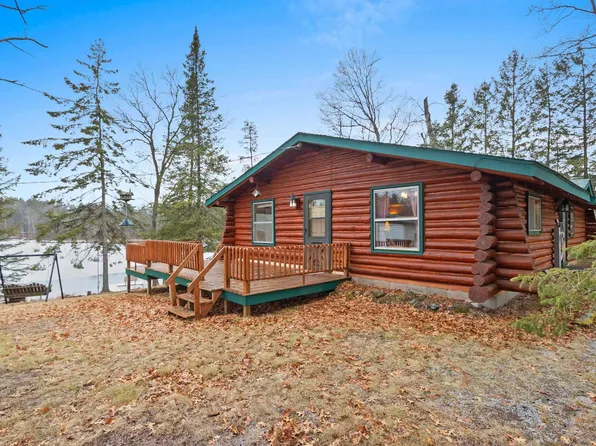 14407 Parkway Rd, Crivitz, WI 54114