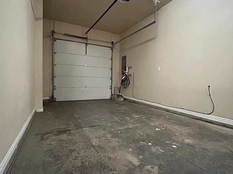 36 Mangum Cir #7 — Photo 16