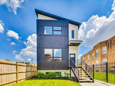6417 S Drexel Ave, Chicago, IL, 60637