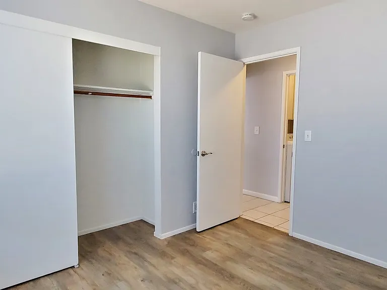 33225 Lake Champlain Ct — Photo 22