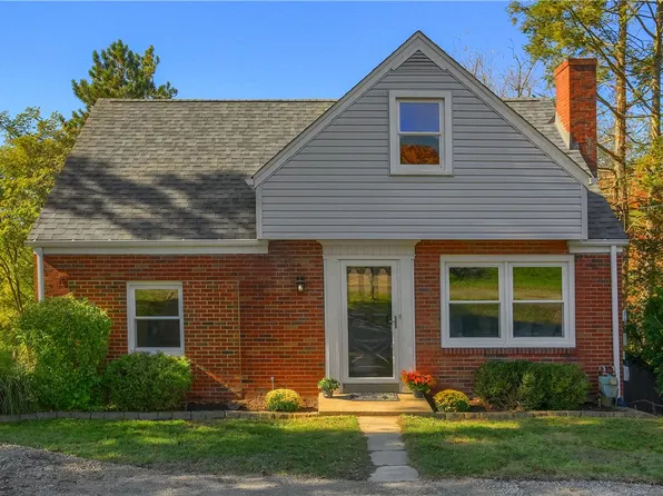 151 Rosscommon Rd, Wexford, PA 15090