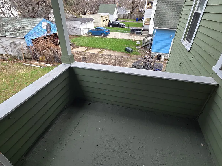 16301 Huntmere Ave #2 — Photo 12