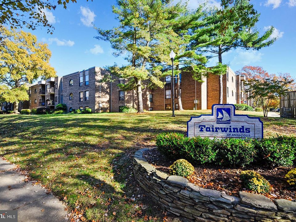 1st image of 21 Silverwood Cir APT 10