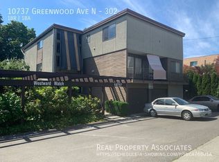 10737 Greenwood Ave N APT 302, Seattle, WA 98133
