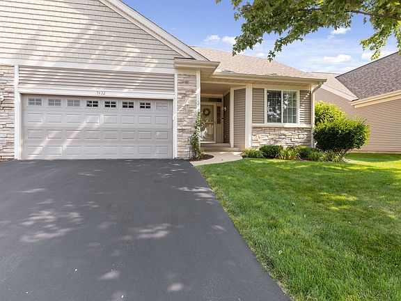 3rd image of 7432 Bell Harbour Dr #21B