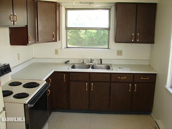2nd image of 1406 S Harlem Ave