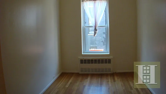 Rented by Halstead Real Estate | media 20