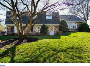 987 Drexel Rd, Yardley, PA 19067