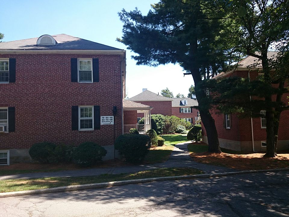 2nd image of 80 Boylston St APT 4