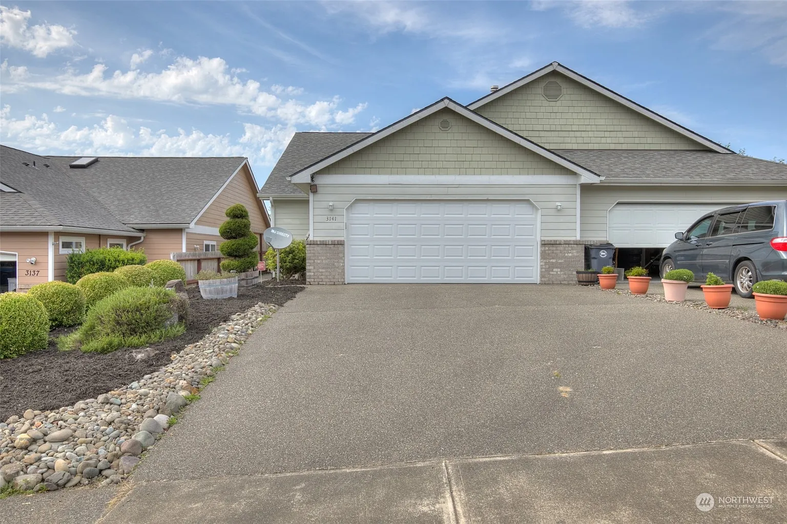 3141 Sanderling Drive photo 1