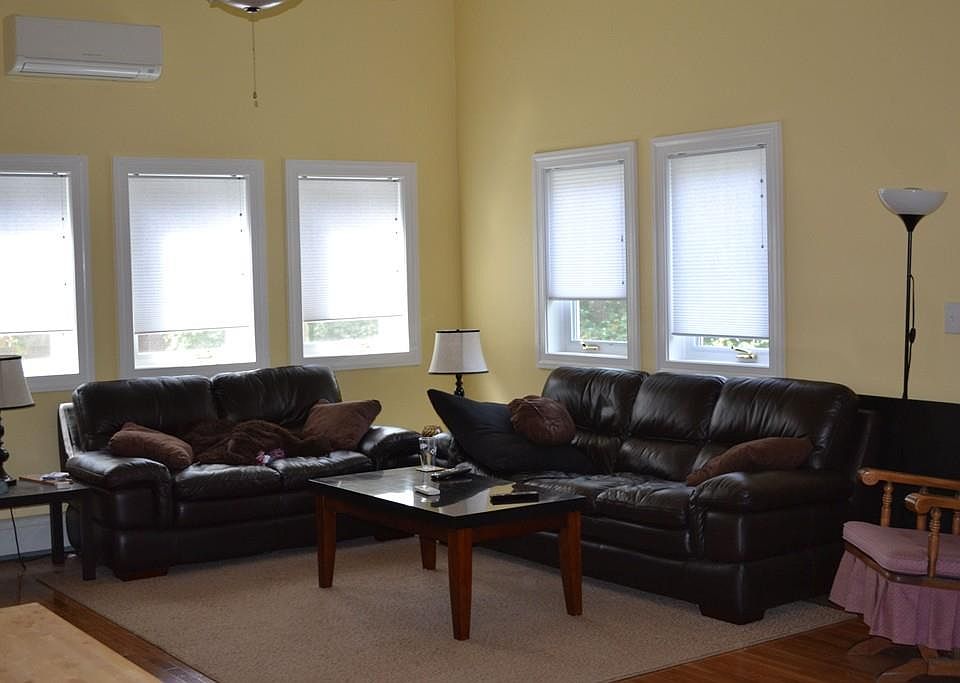 2nd image of 27 Walden St #3
