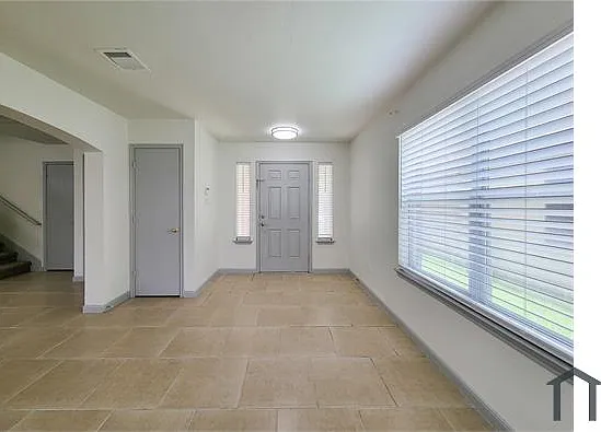 19022 Yellow Thrush Dr — Photo 7